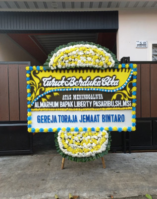 Papan Bunga Duka di Planjan