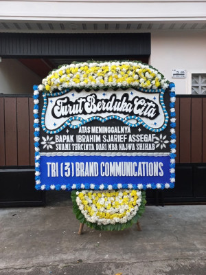 Papan Bunga Duka di Planjan